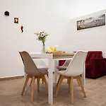Casavica Su Instagr نابولي