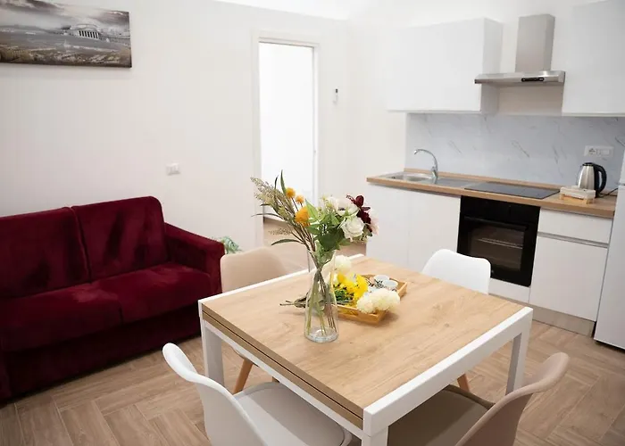 Casavica Su Instagr * Naples